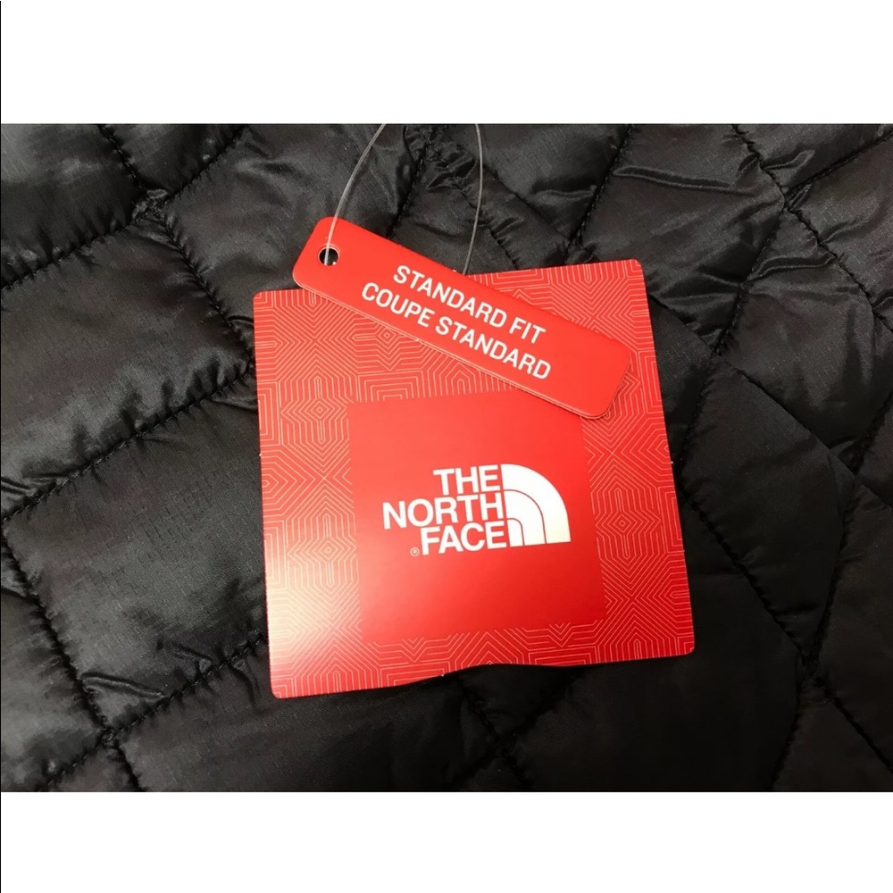 North Face Men’s Thermoball TNF Black - Picture 5 of 5